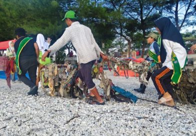 Sampah Tekstil yang Menumpuk di Pantai: Ancaman Baru bagi Ekosistem Pesisir